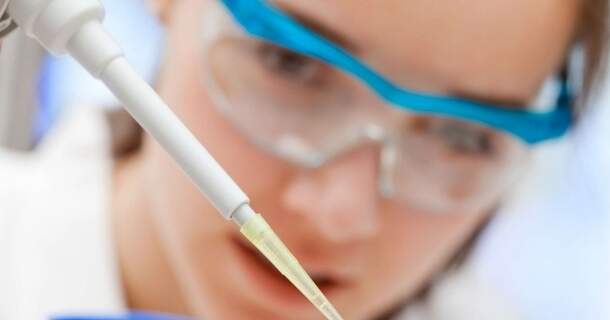 Curso Online Grátis de NOÇÕES BÁSICAS EM BIOSSEGURANÇA EM LABORATÓRIO CLÍNICO